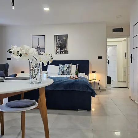 Lägenhet Urban Premium Baildona 18a, Free Garage, Self Check-in