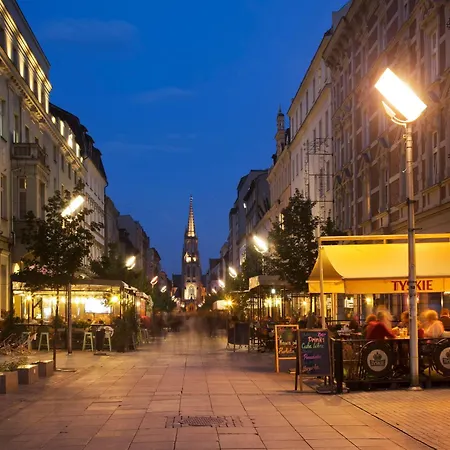 Urban Premium Baildona 18a, Free Garage, Self Check-in Lägenhet *