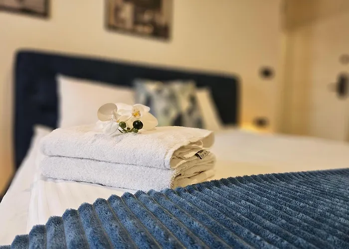 Urban Premium Baildona 18a, Free Garage, Self Check-in *